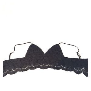 BLACK crochet crop top by Forever 21